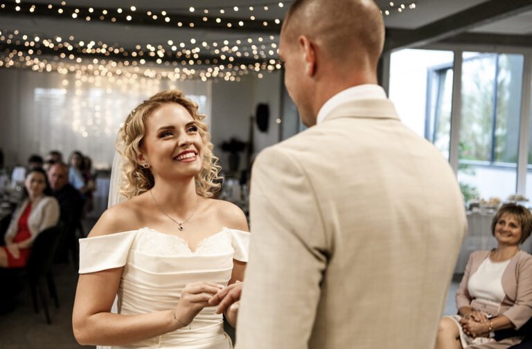 Esküvői fotózás Heves megye, Gyöngyös, Budapest.