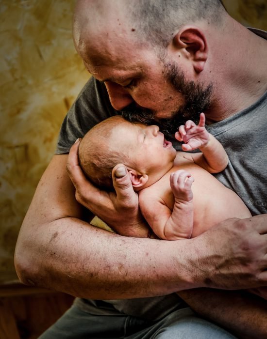 Újszülött fotózás Gyöngyös, Budapest, Heves megye.