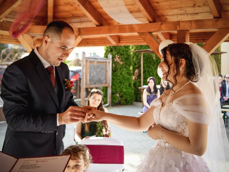 Esküvői fotózás Heves megye, Gyöngyös, Budapest.